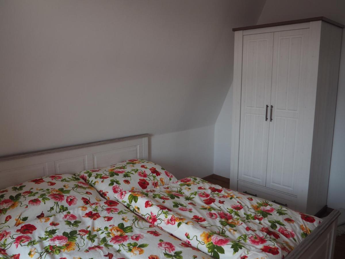 Apartmany Nejdek Екстериор снимка